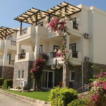 Apart Otel Aktur 3*
