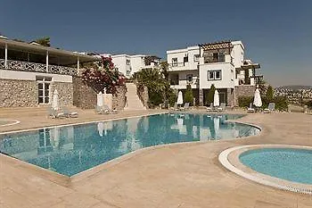 Ξενοδοχείο με διαμερίσματα Aktur Bitez